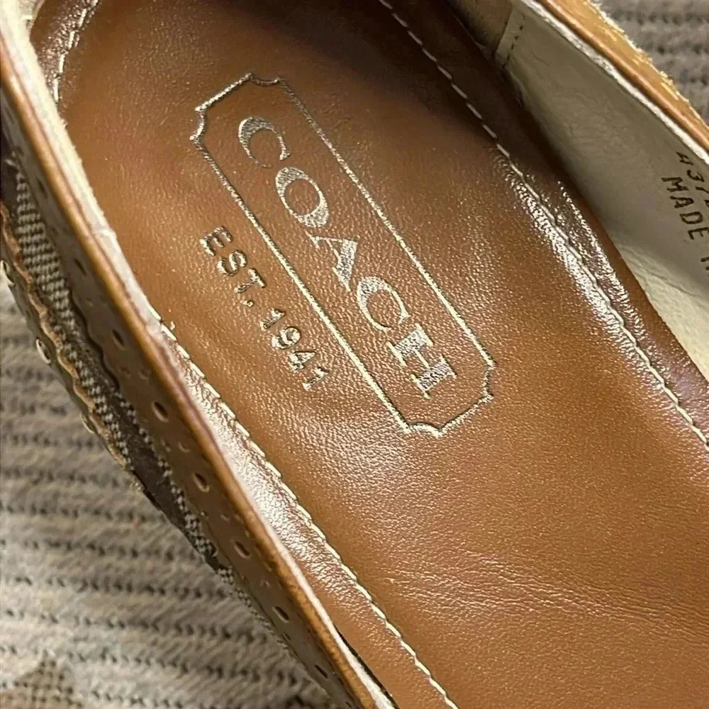 Coach Brown and Tan Heels - Picture 3 of 16